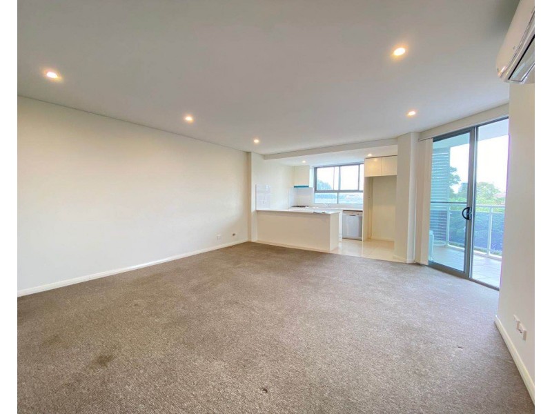 13/32 Castlereagh st, Liverpool NSW 2170