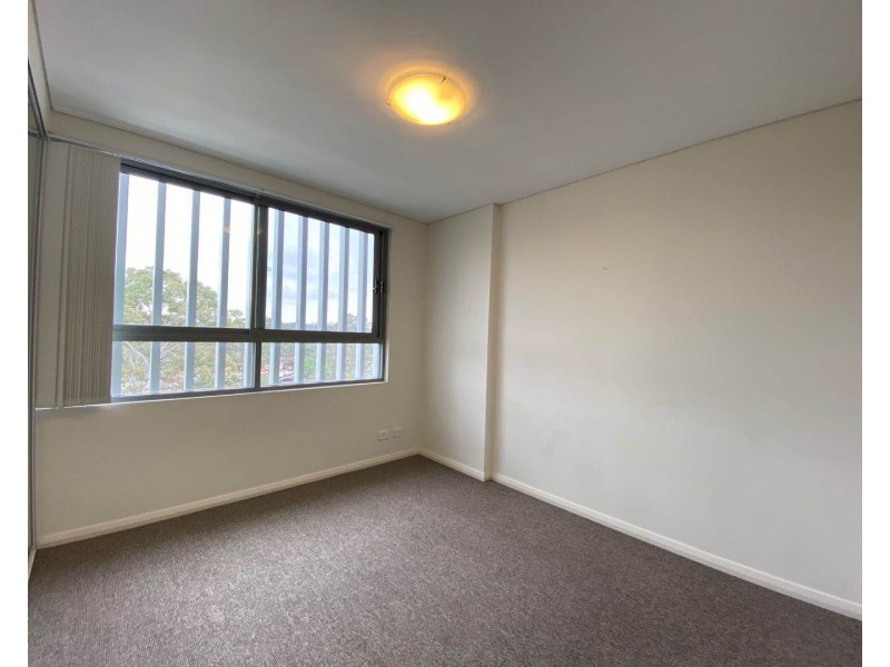 13/32 Castlereagh st, Liverpool NSW 2170