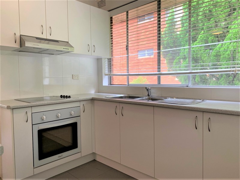 8/28 Station Street, Mortdale NSW 2223