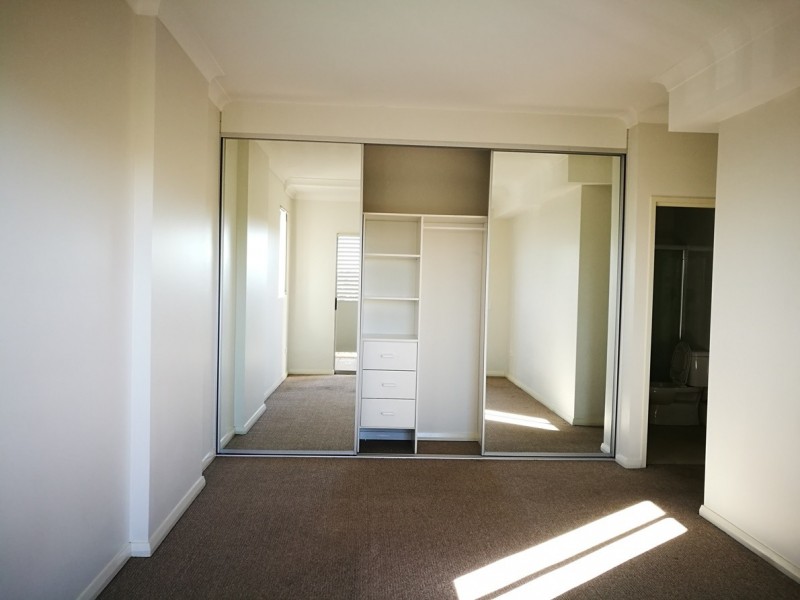 37/93-95 Campbell st, Liverpool NSW 2170