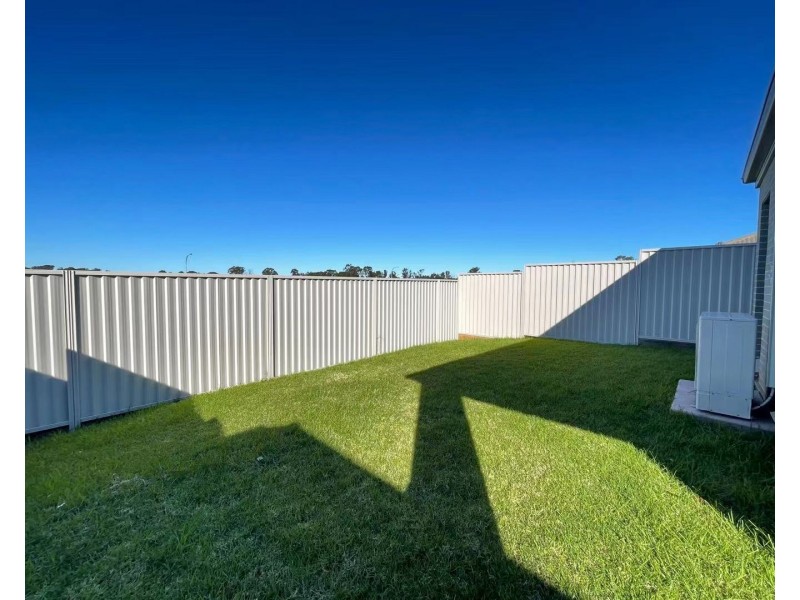 107 Narrami Road, Austral NSW 2179