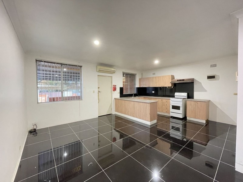 Level 1/131 Wellington Rd, Sefton NSW 2162