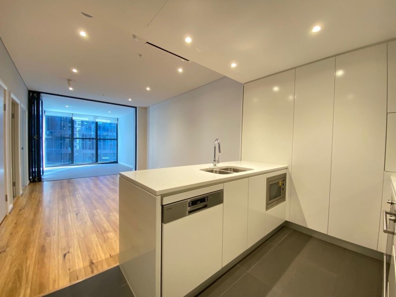 702/5 Wentworth Place, Wentworth Point NSW 2127