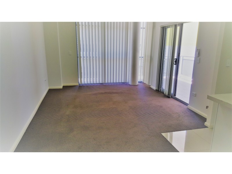 9/3-5 Browne pde, Warwick Farm NSW 2170