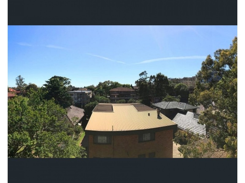 11/14-16 Gloucester Road, Hurstville NSW 2220