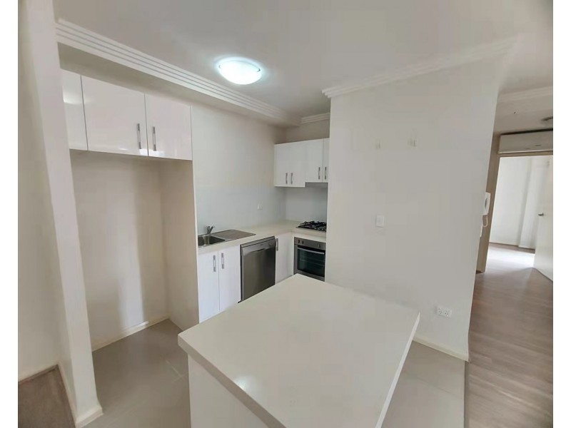 22/3-5 Browne pde, Warwick Farm NSW 2170