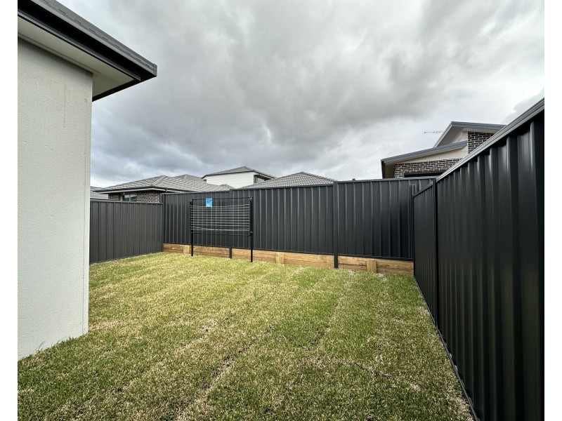 7B Goyder Street, Austral NSW 2179