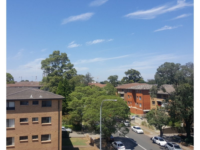 17/32 Castlereagh Street, Liverpool NSW 2170