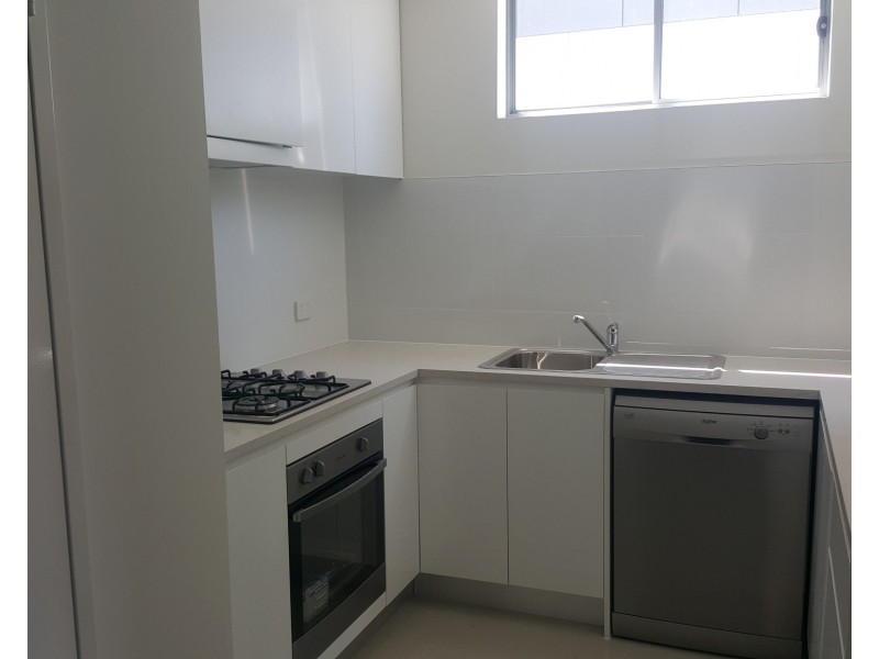 17/32 Castlereagh Street, Liverpool NSW 2170