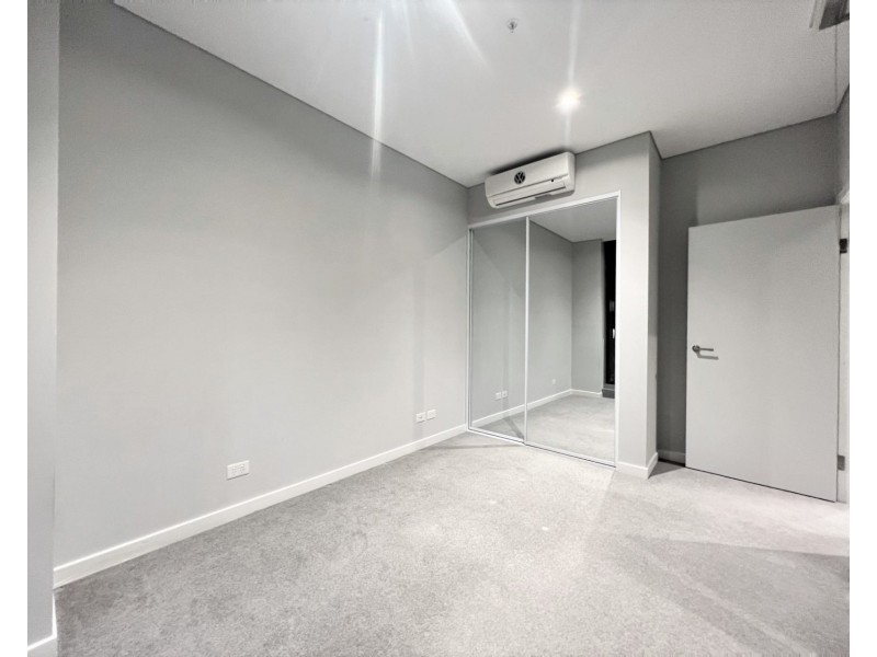 2510/18 Footbridge Boulevard, Wentworth Point NSW 2127