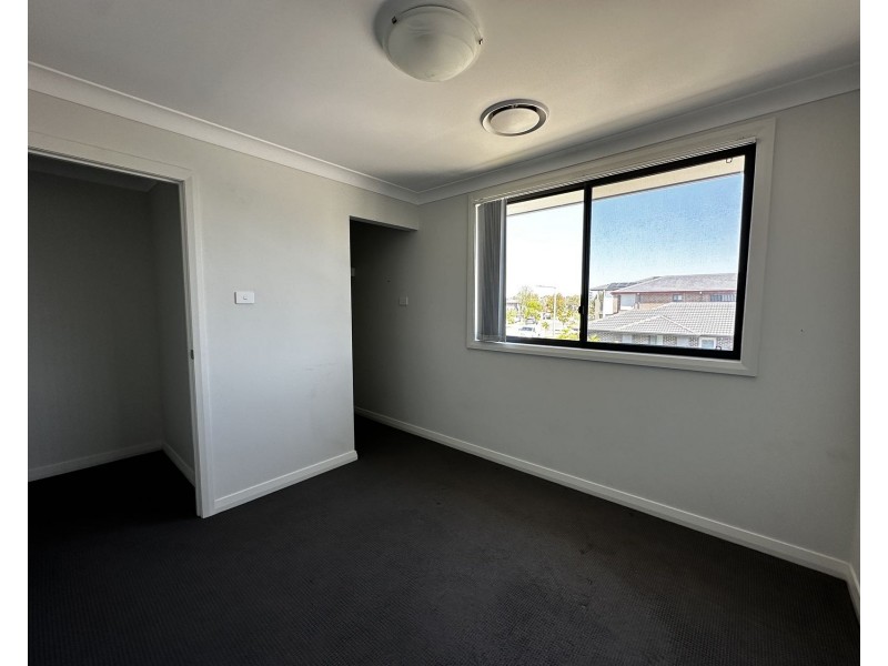 2 Potts Street, Oran Park NSW 2570