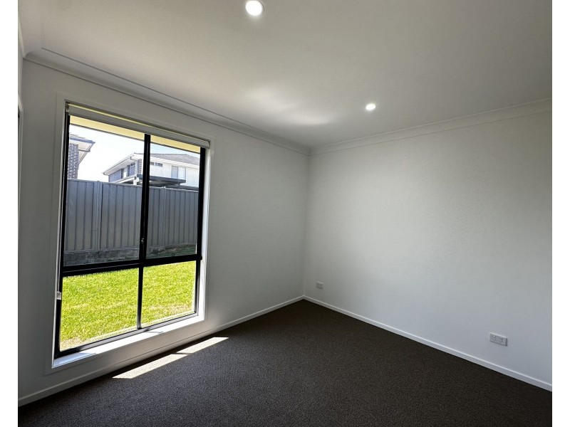 41 Melton Circuit, Gregory Hills NSW 2557