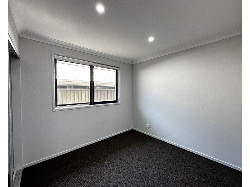 51 Melton Circuit, Gregory Hills NSW 2557