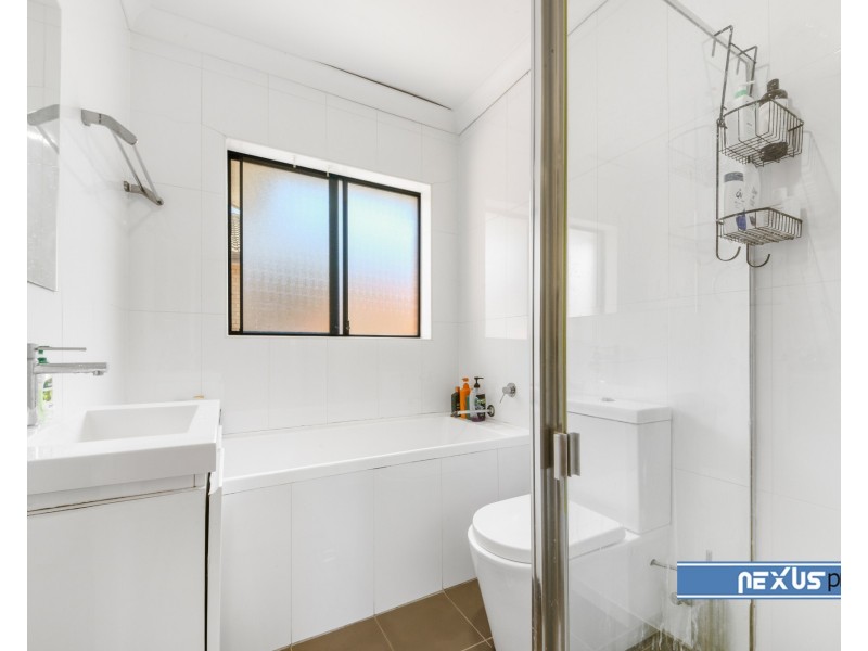 2/13 Park Street, Campsie NSW 2194