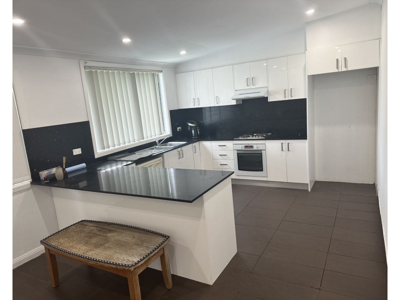 13 Bocking Avenue, Bradbury NSW 2560