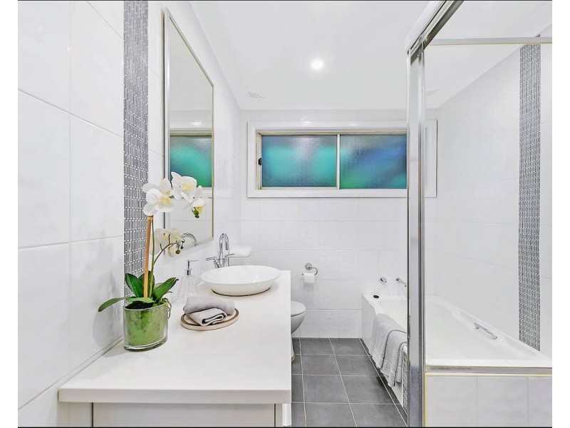 20 Lynwood Close, Pennant Hills NSW 2120