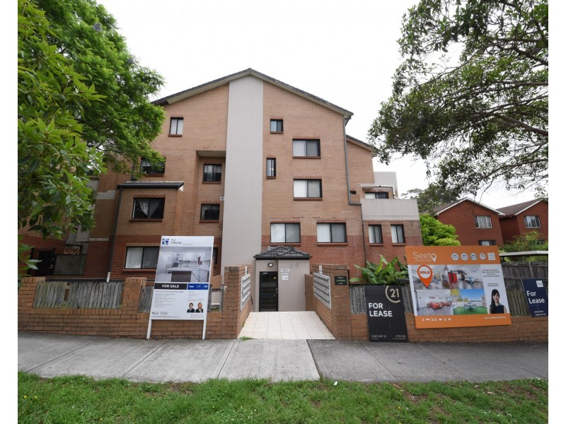7 Exeter Rd, Homebush West NSW 2140
