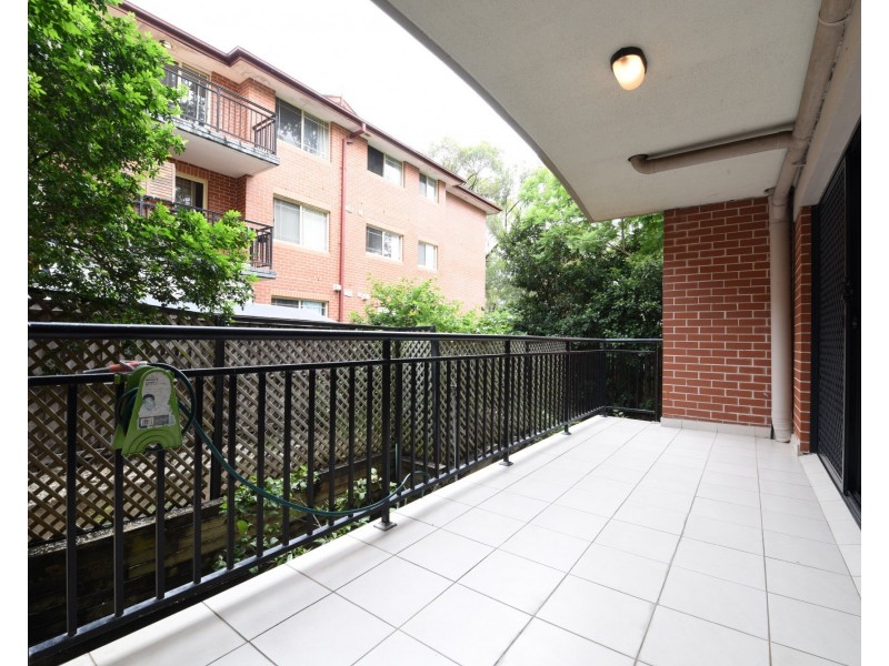 7 Exeter Rd, Homebush West NSW 2140