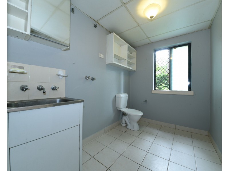 7 Exeter Rd, Homebush West NSW 2140