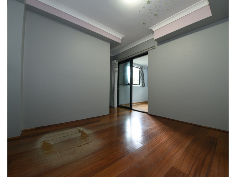 7 Exeter Rd, Homebush West NSW 2140