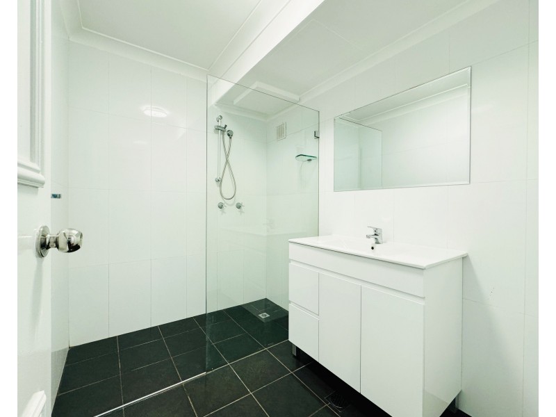 18/68-70 Great Western Highway, Parramatta NSW 2150