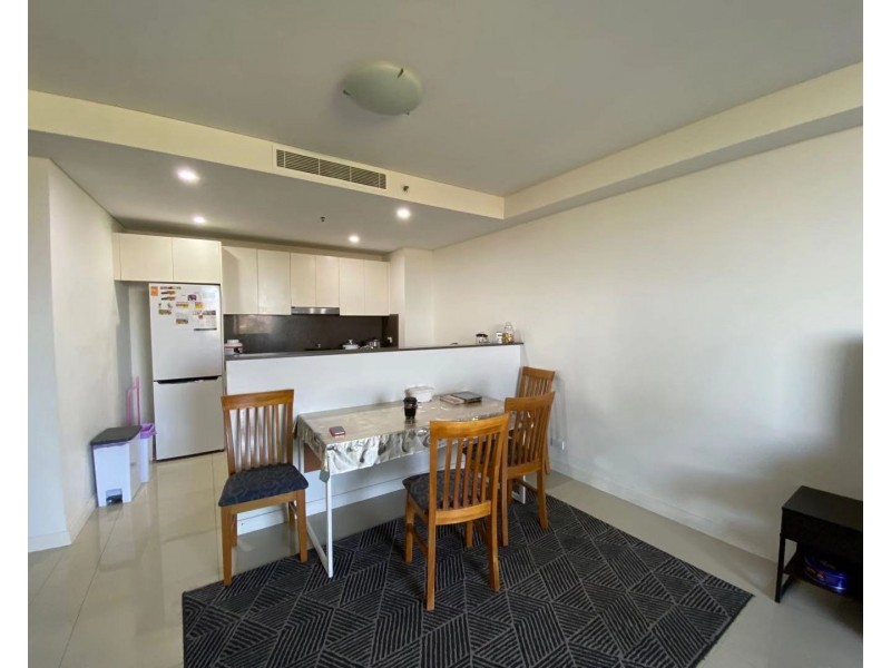 3708/15  Charles Street, Canterbury NSW 2193
