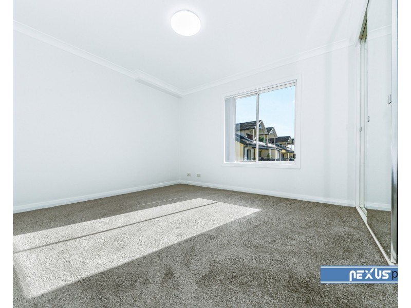 11/33 Kinsellas Drive, Lane Cove NSW 2066