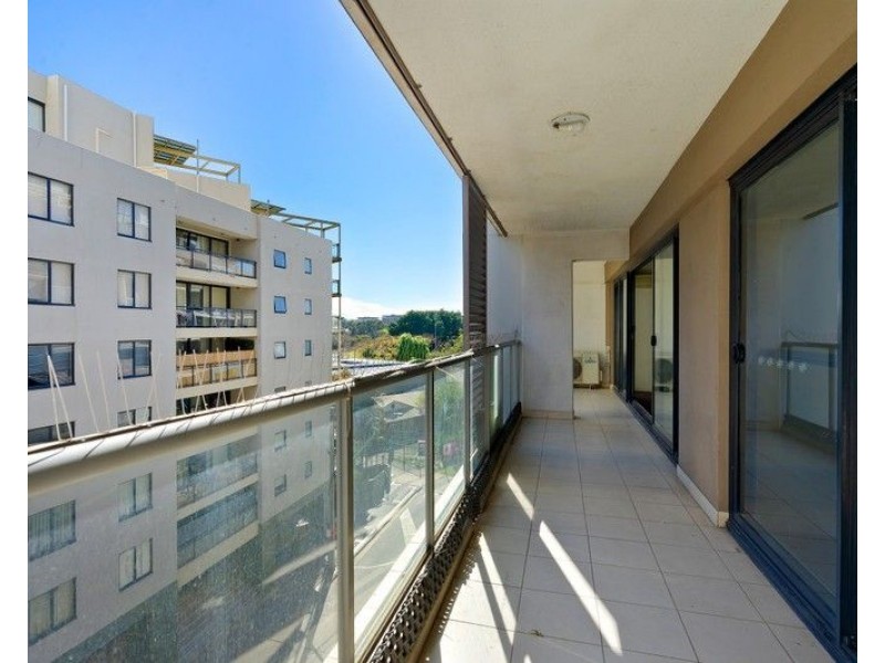 401/31-37 Hassall Street, Parramatta NSW 2150