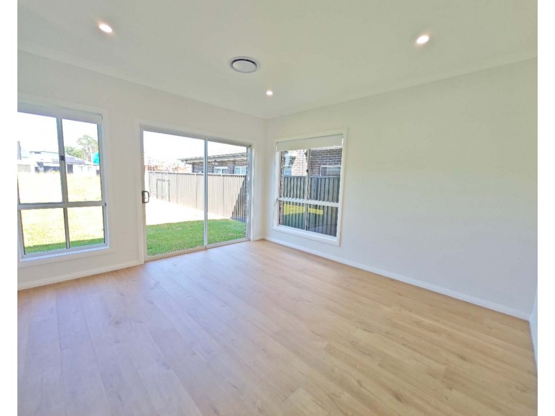 19 Tokyo Road, Austral NSW 2179