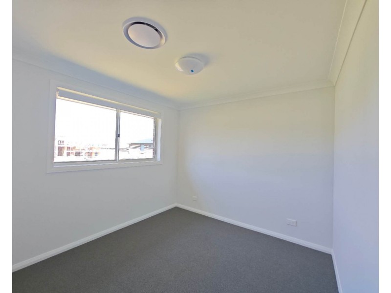 19 Tokyo Road, Austral NSW 2179