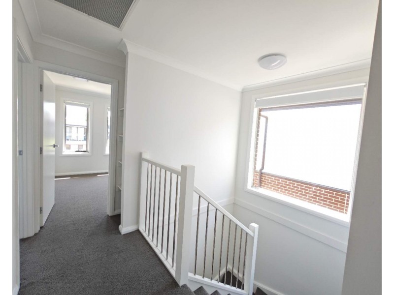 19 Tokyo Road, Austral NSW 2179