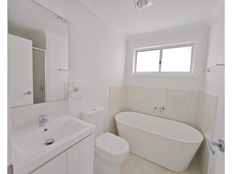 19 Tokyo Road, Austral NSW 2179