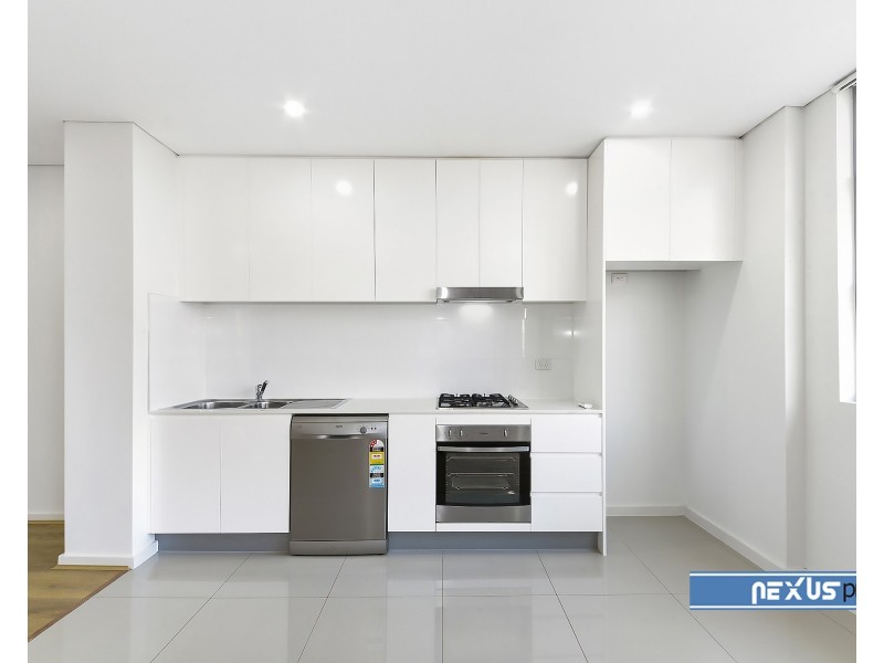 34/4-6 Browne Pde, Warwick Farm NSW 2170