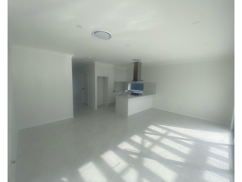 34 Mulholland Avenue, Campbelltown NSW 2560