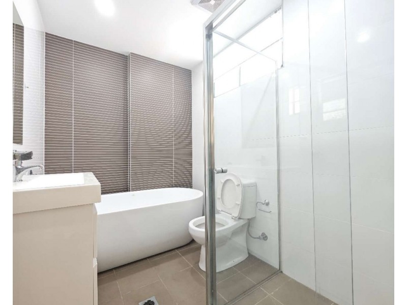 32 Castlereagh Street, Liverpool NSW 2170