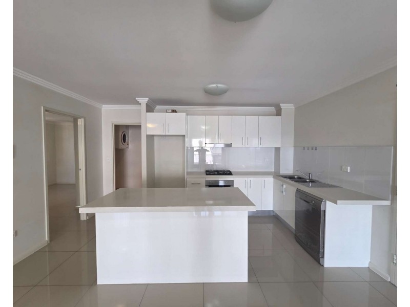 33/3-5 Browne pde, Warwick Farm NSW 2170