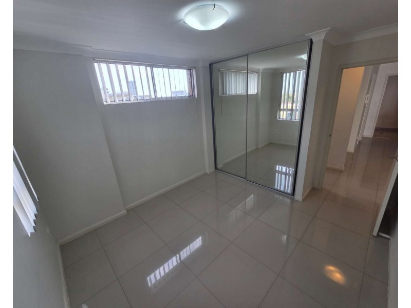 33/3-5 Browne pde, Warwick Farm NSW 2170