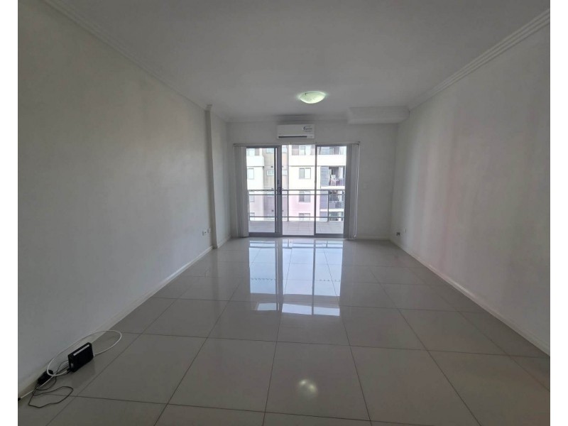 33/3-5 Browne pde, Warwick Farm NSW 2170