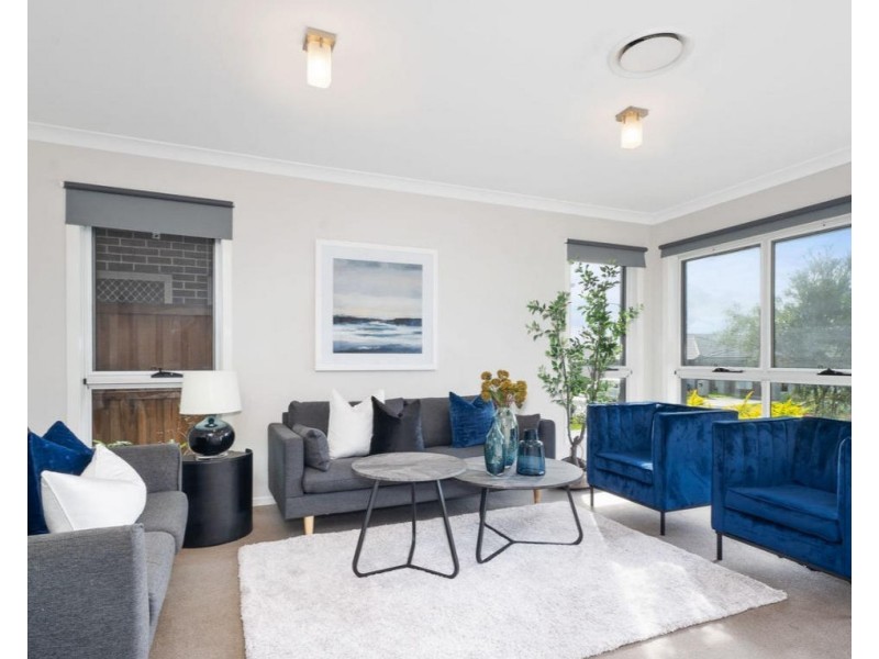 49 Summerland Crescent, Colebee NSW 2761