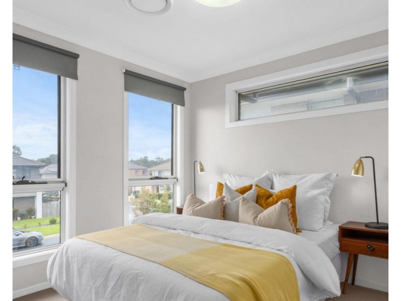 49 Summerland Crescent, Colebee NSW 2761