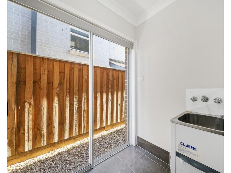 49 Summerland Crescent, Colebee NSW 2761