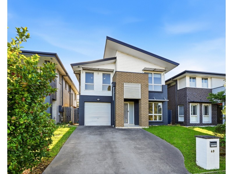 49 Summerland Crescent, Colebee NSW 2761