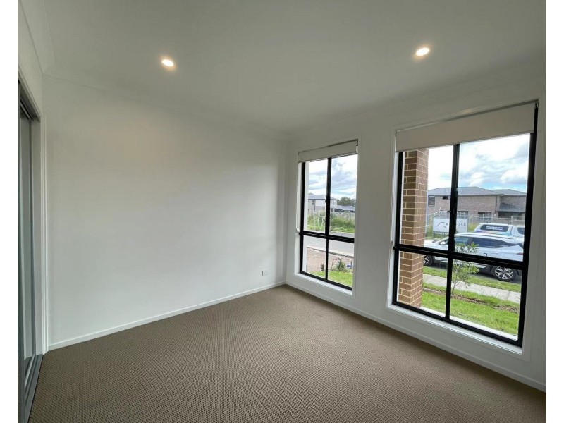 91 Contour Road, Austral NSW 2179
