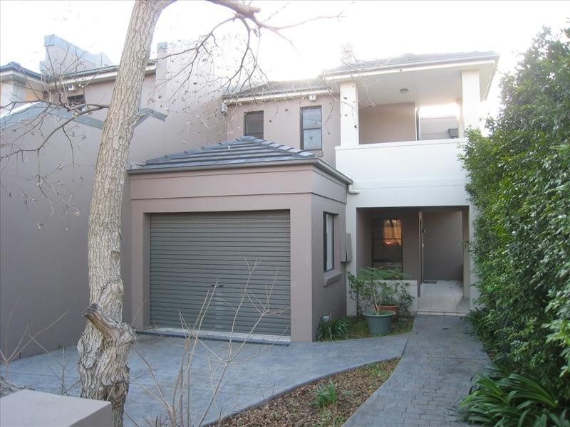 23a Woodlawn Avenue, Earlwood NSW 2206