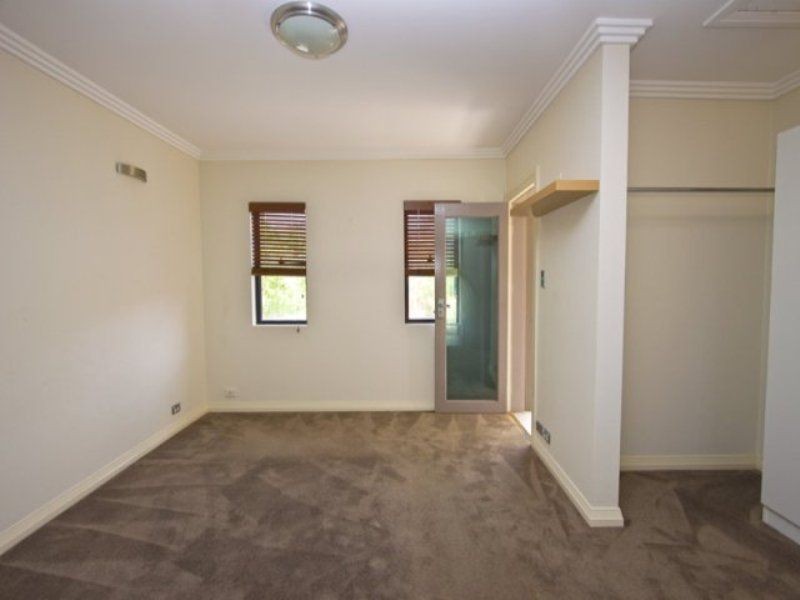 23A Woodlawn Avenue, Earlwood NSW 2206