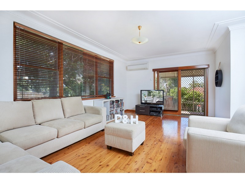 11a Watkin Avenue, Earlwood NSW 2206