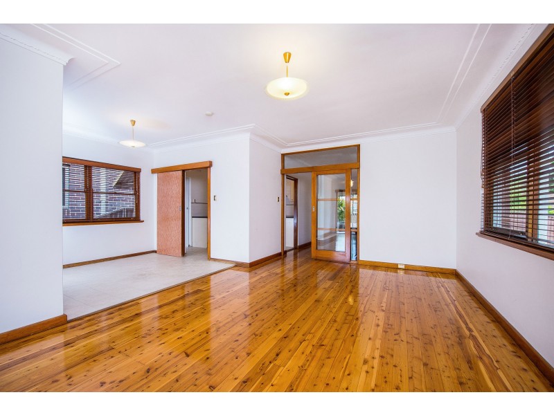 11a Watkin Avenue, Earlwood NSW 2206