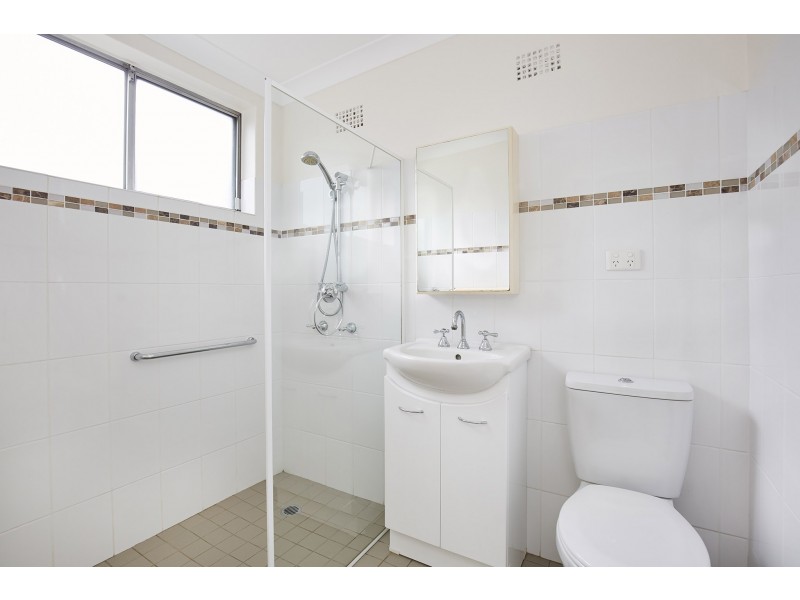 73 Station Street, Tempe NSW 2044