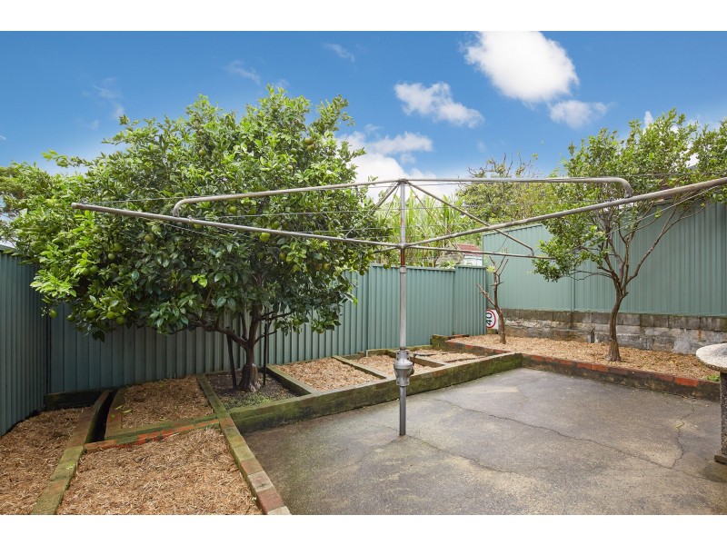 73 Station Street, Tempe NSW 2044