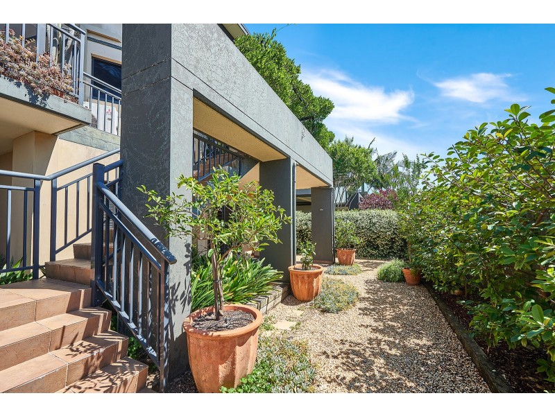 3b Undercliffe Lane, Earlwood NSW 2206